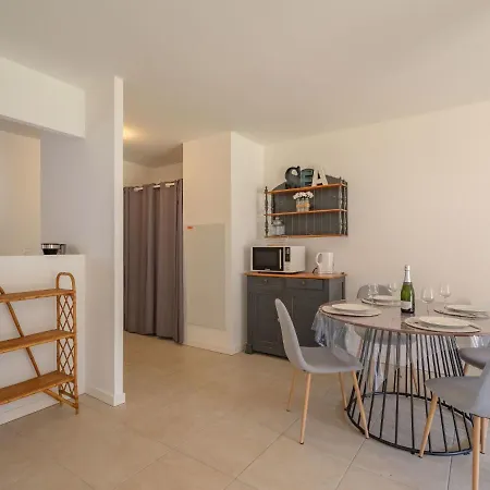 Wangari By Interhome Lägenhet